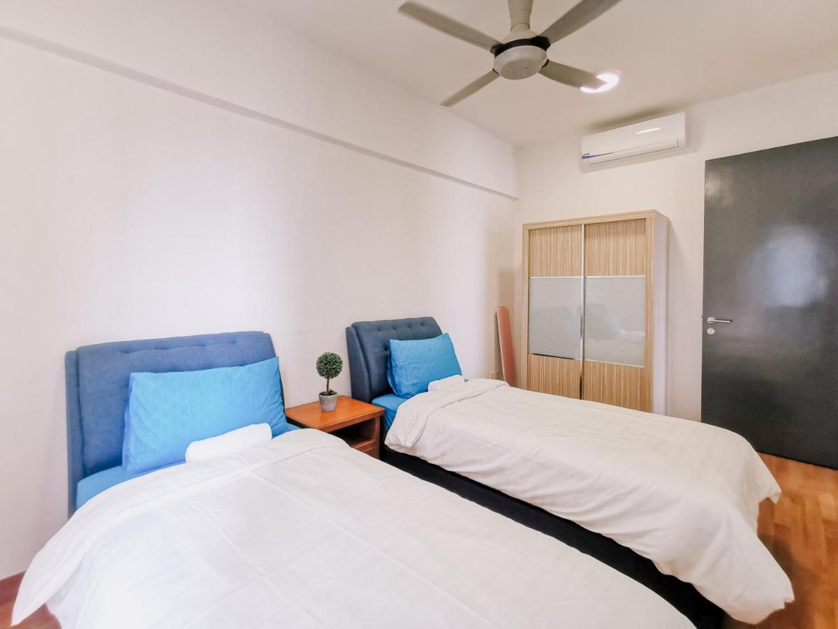 Tropicana 218 Macalister By Simply Penang Джорджтаун Екстер'єр фото